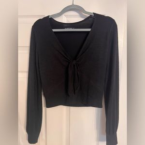 V-neck sweater with bow